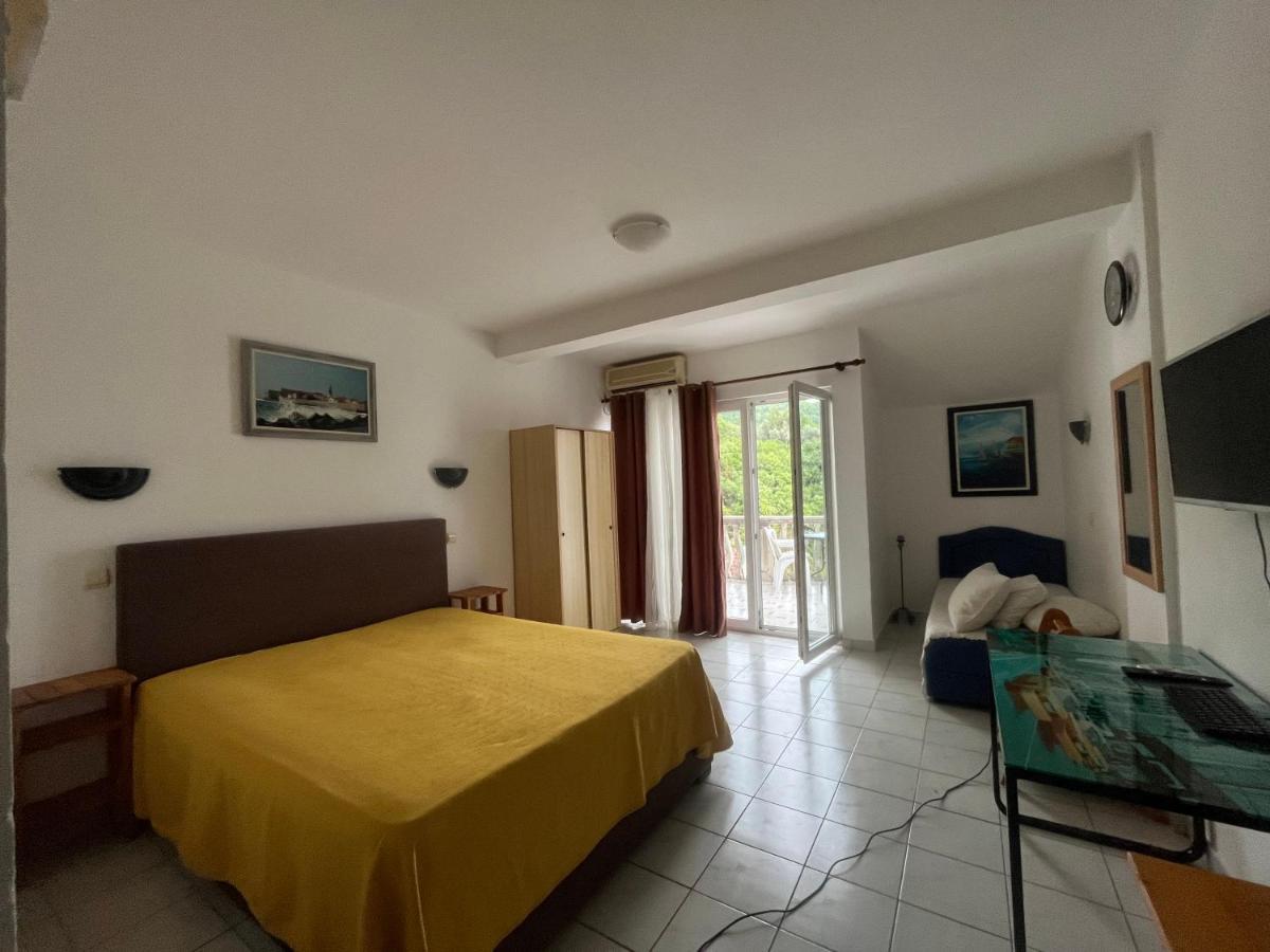 Studio Apartments Kul Budva Exterior photo